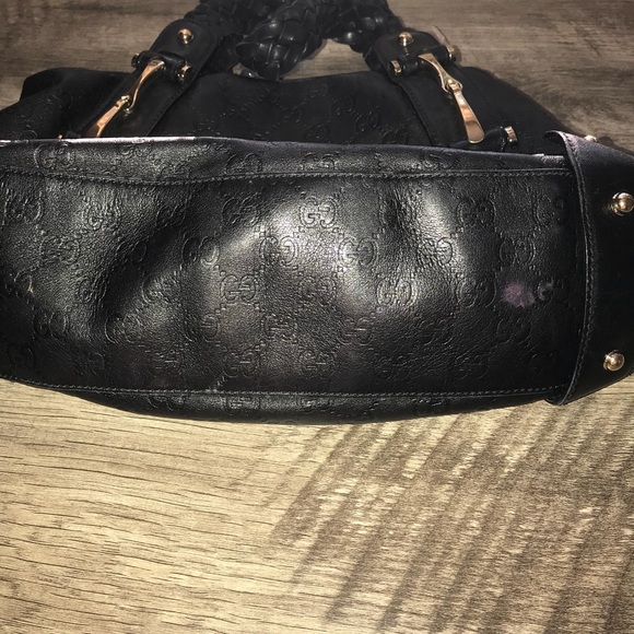 Gucci - Picture 3 of 8